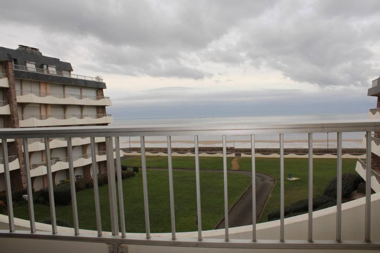 450 - A Erquy, En Bordure De La Tres Belle Plage De Caroual Exteriér fotografie